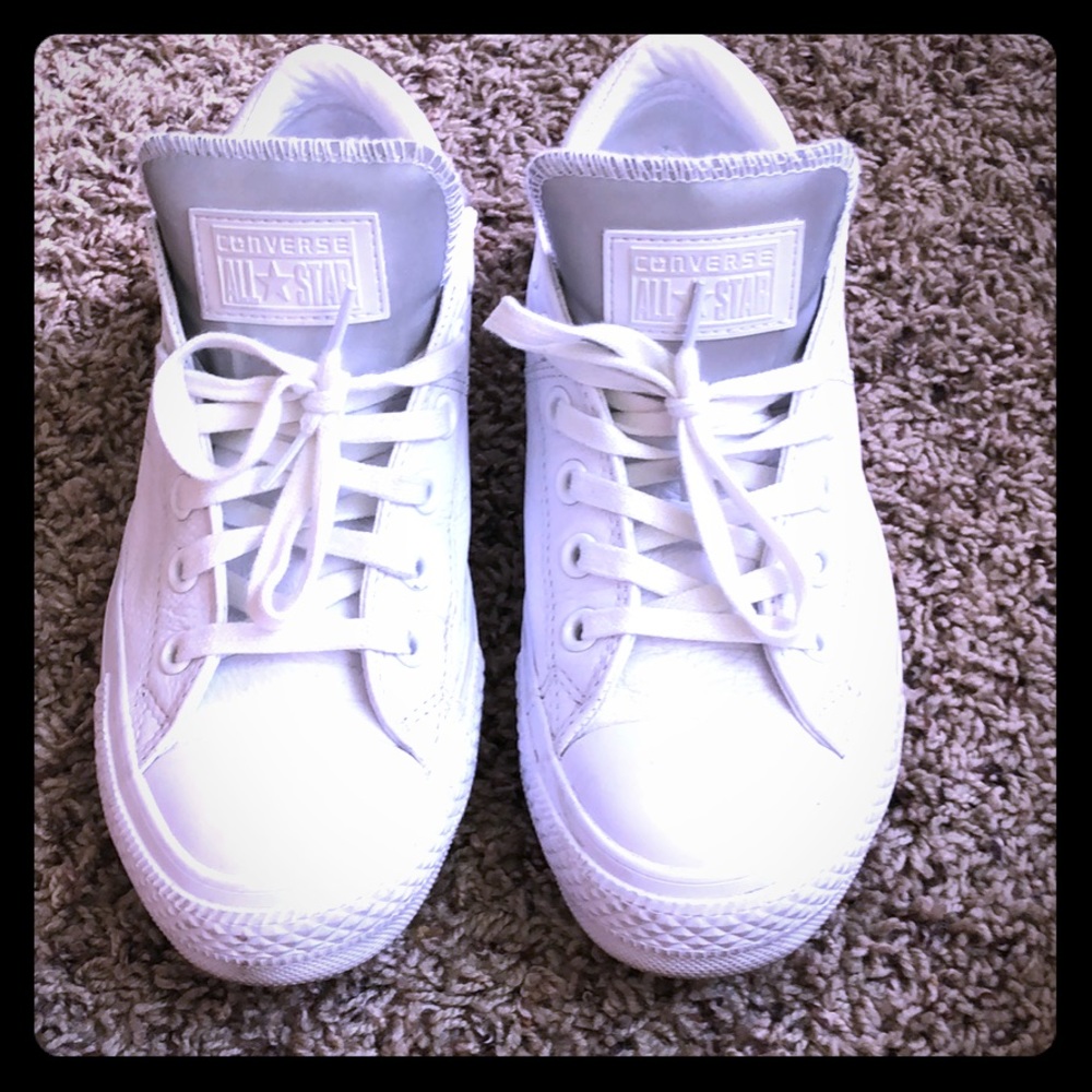 Converse low tops *FINAL DROP**